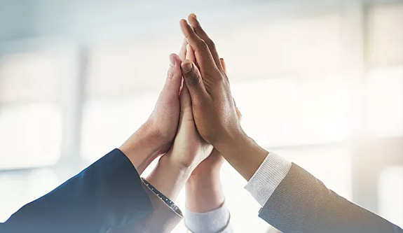 企業(yè)服務遇難題 就(jiù)選鴻茗商務